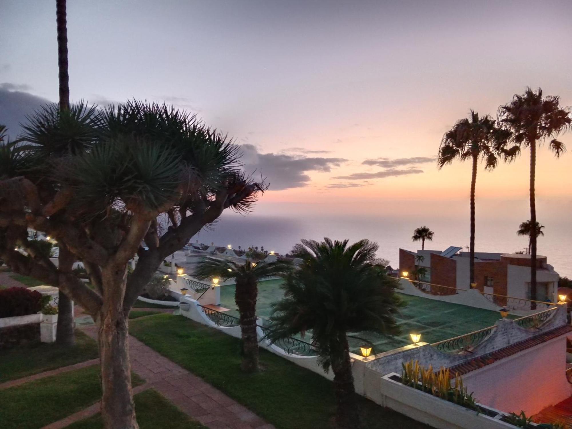 شقة Studio Sea Front View & Pool تاكورونتي المظهر الخارجي الصورة
